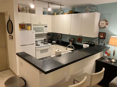 1323 Boren Ave APT 211, Seattle, WA, 98101