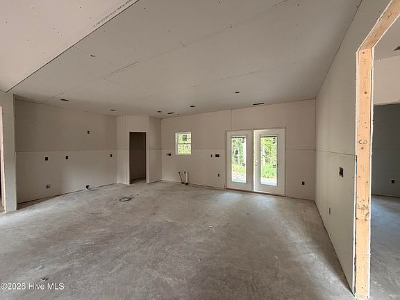 3rd image of 1702 Walnut Run Drive