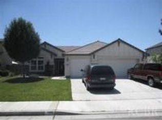 1932 N Estate Ct, Hanford, CA 93230