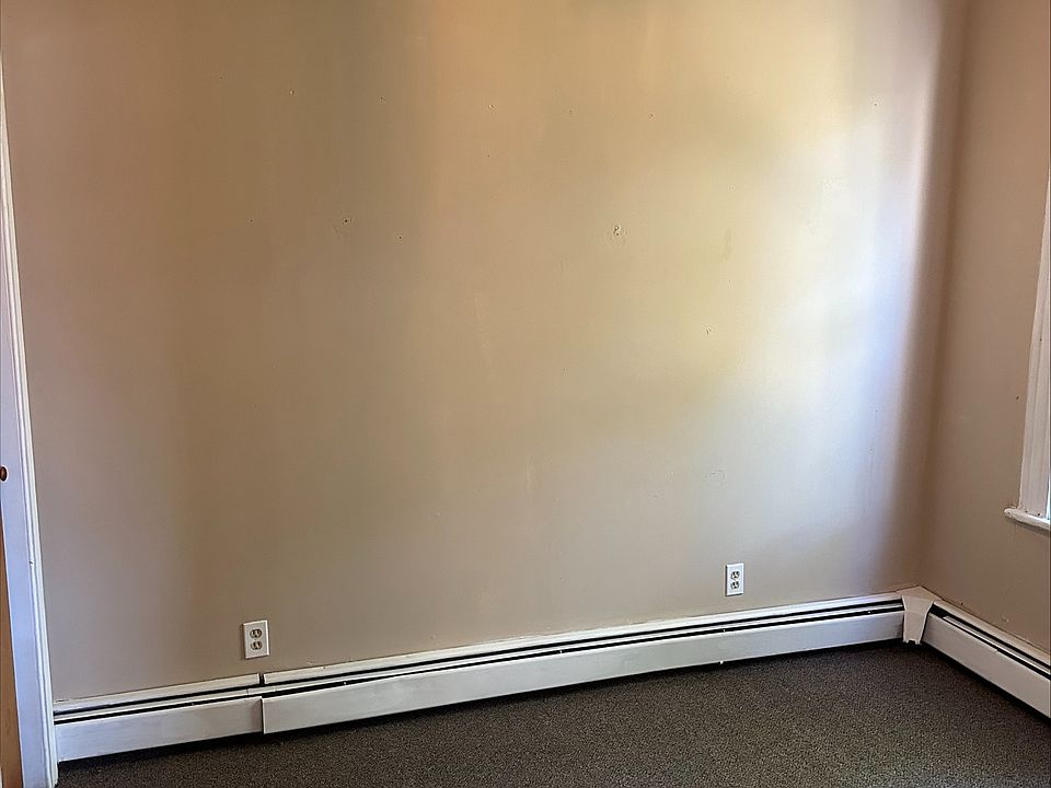 1st image of 12 Kulik St #2