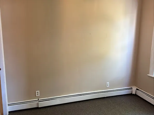 12 Kulik St #2, Clifton, NJ 07011