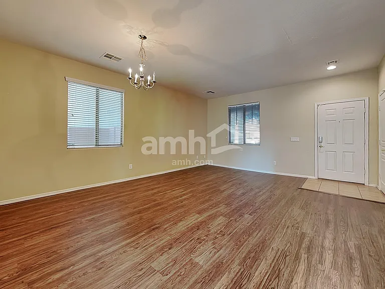 7242 W Saint Charles Ave — Photo 9