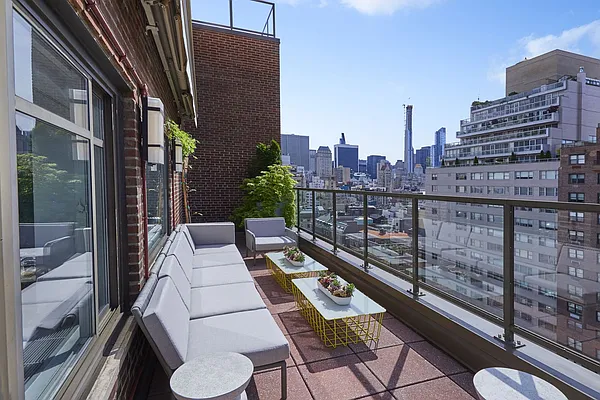 Rented by Brown Harris Stevens | media 14