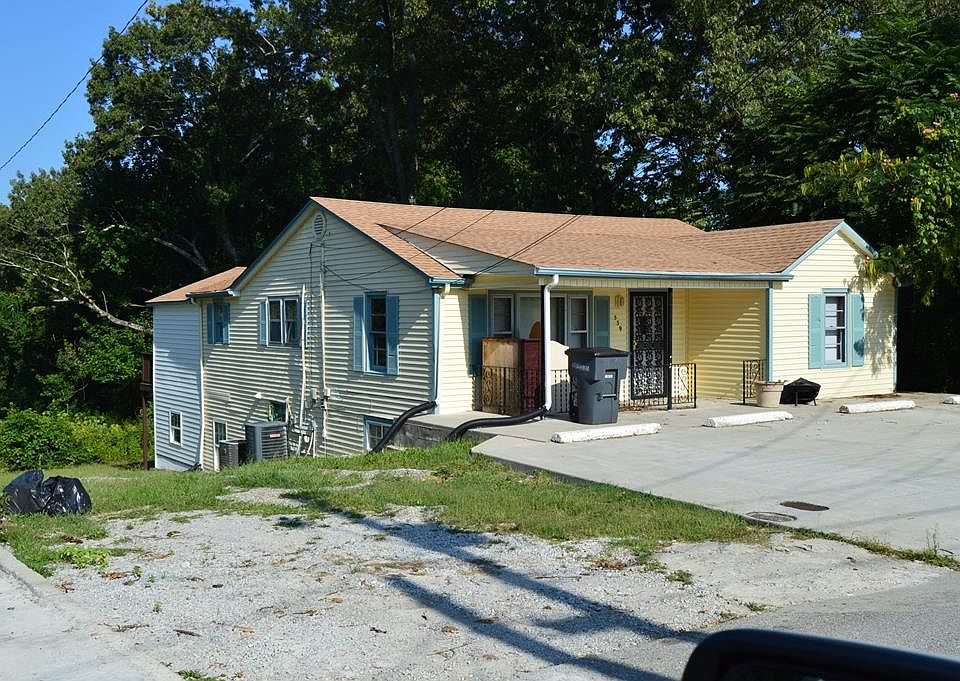 1st image of 539B Polly Dr