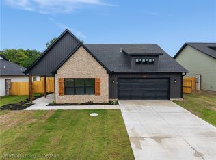 9017 Carson Way, Fort Smith, AR 72908