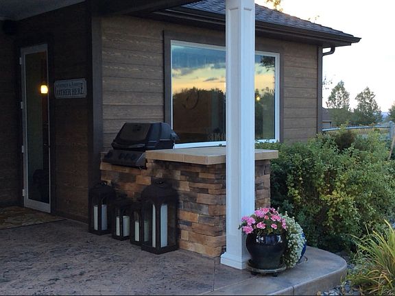 Built in barbecue