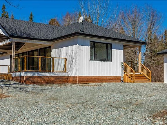 3rd image of 175 Robertson Rd