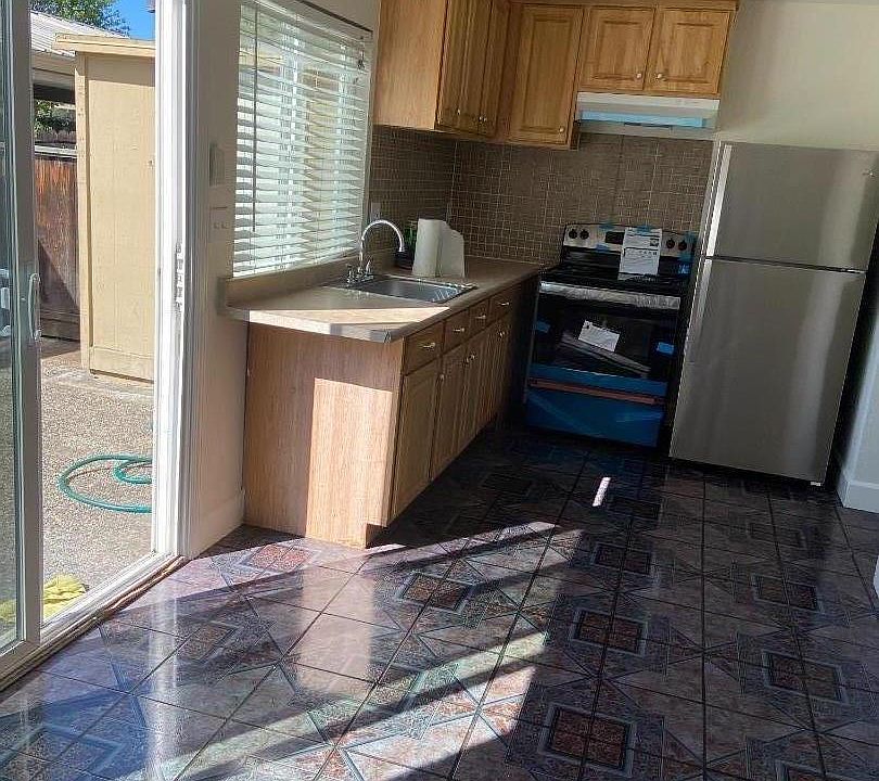 1st image of 1518 Tosca Ct
