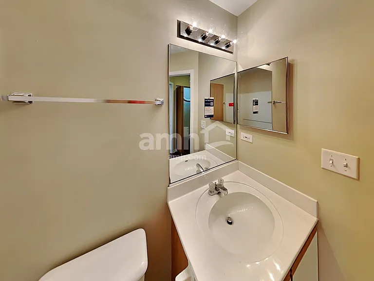 2440 Frost Dr — Photo 18