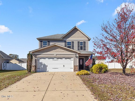 2nd image of 260 Stockbridge Drive