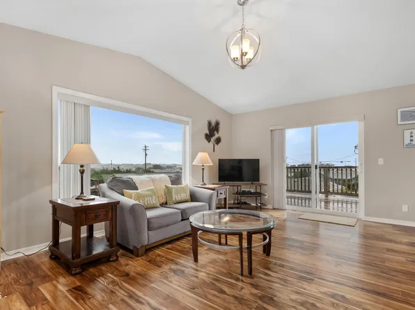 1705/1709 NW Abbey Ct, Waldport, OR 97394