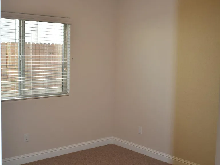 4618 Tolman Way — Photo 11