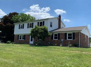 5412 W Sarah Myers Dr, West Terre Haute, IN 47885