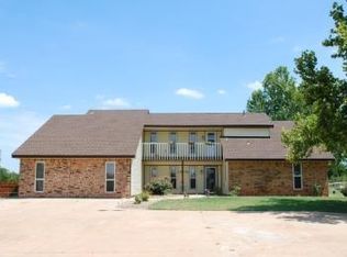 10500 N McLain Ave, Yukon, OK 73099
