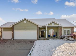800 N U St, Indianola, IA 50125