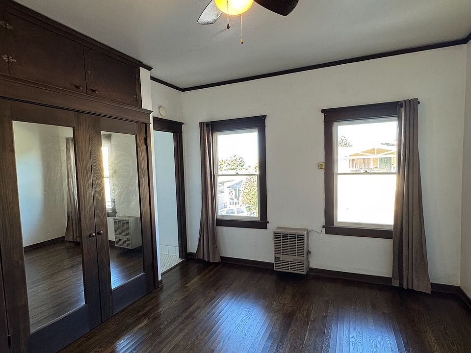 2nd image of 902 Poli St