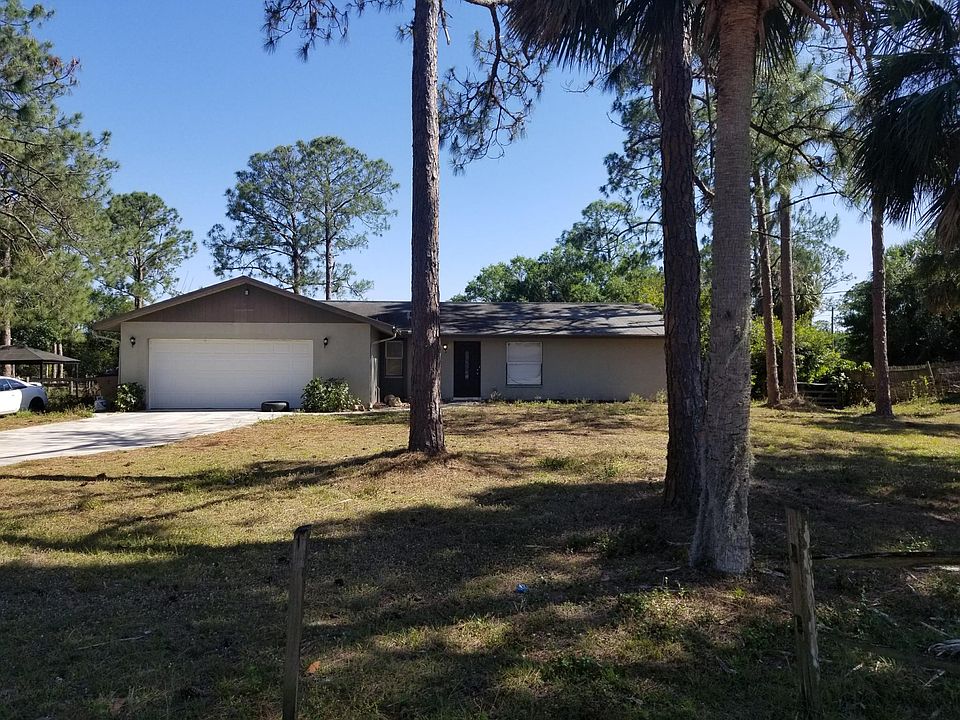 Front with 2 car A/C garage