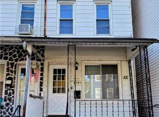 8165 W Allen St, Allentown, PA 18102