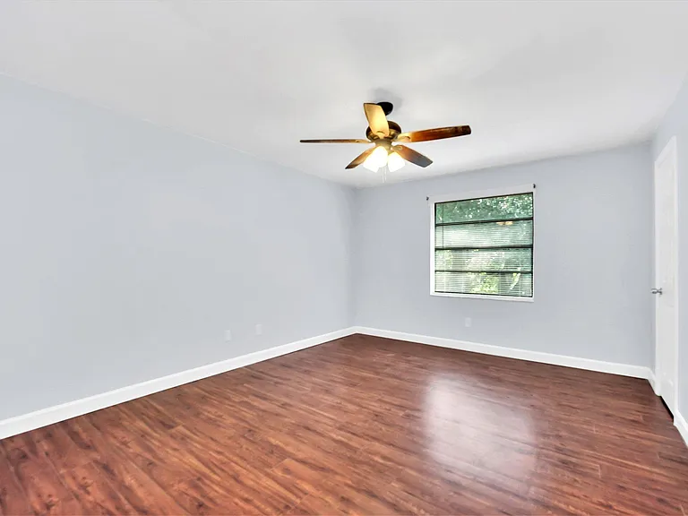 118 Michelle Ln #C — Photo 13