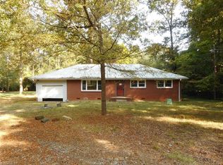 1507 Talbot Rd, Pleasant Garden, NC 27313