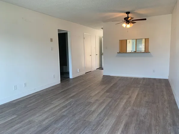 130 S. Flores St., 130 S Flores St #205, Los Angeles, CA 90048