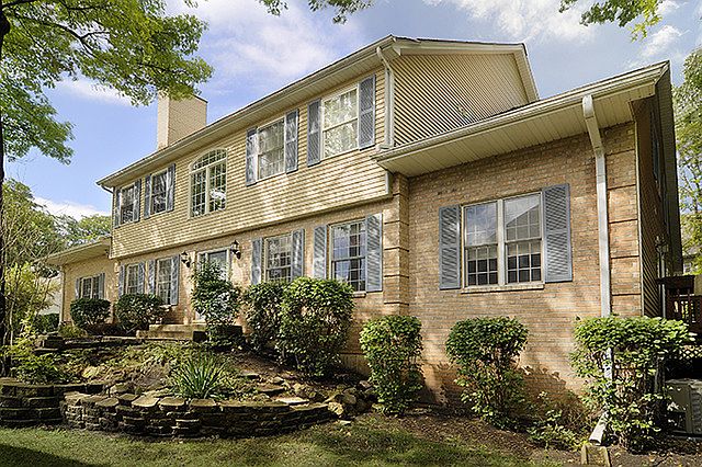 1st image of 1337 Laurel Oaks Dr