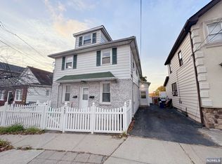 645 8th St FLOOR 1, Lyndhurst, NJ 07071