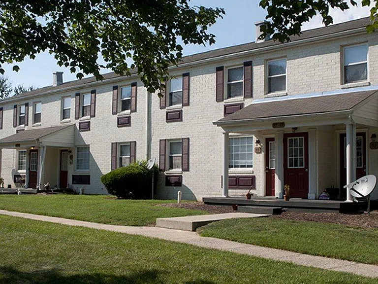 Frederick Greenes Apartments — Photo 5