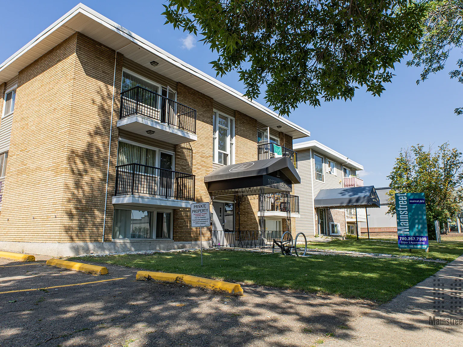 Oliver 3 Apartments — Photo 2