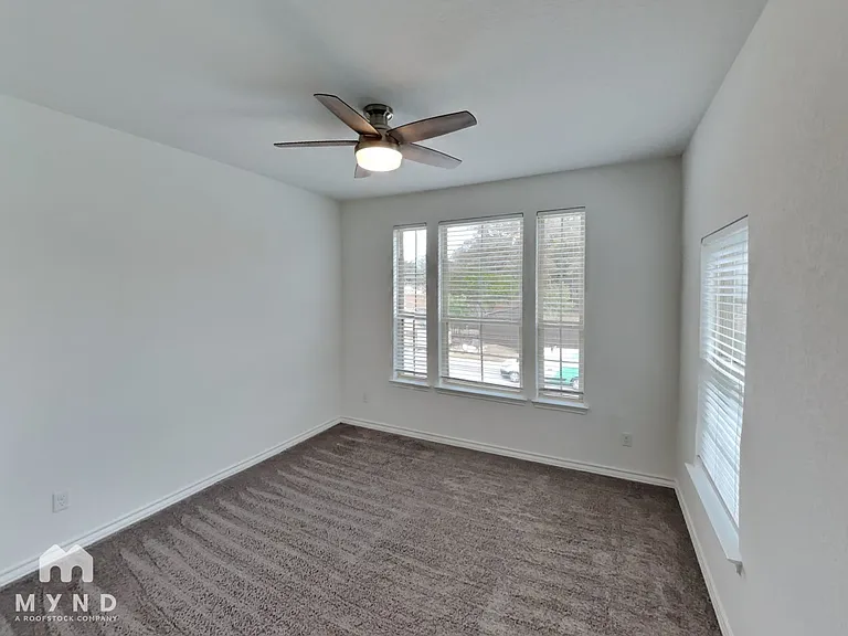 21535 Vista De Cristal — Photo 12
