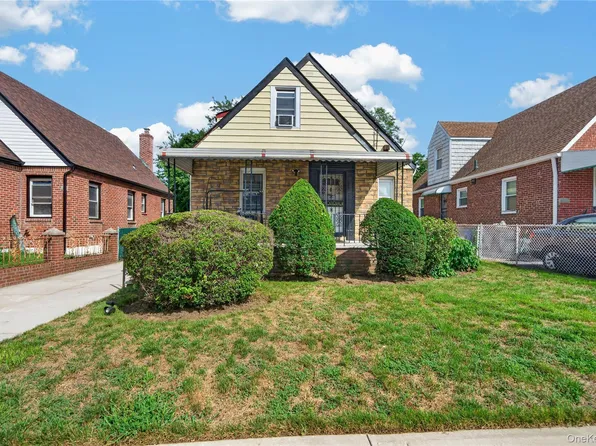 130-29 235th Street, Rosedale, NY 11422