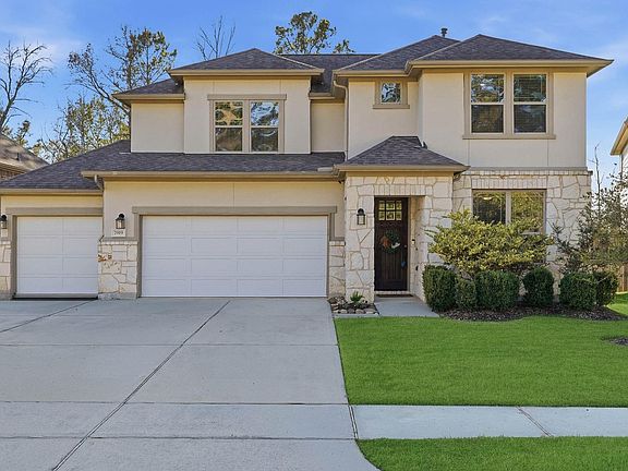3rd image of 7919 Augusta Creek Ct