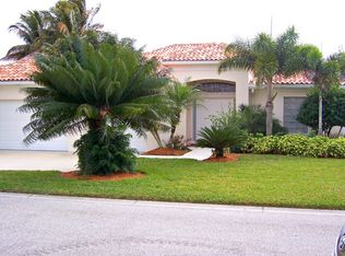 3322 Cerrito Ct, Naples, FL 34109