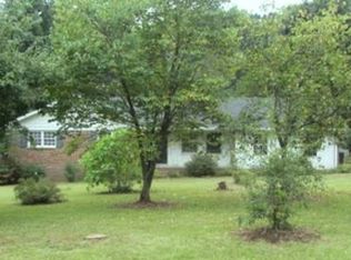 1000 Victoria Ln, Oxford, GA 30054