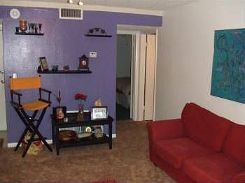 1st image of 235 114th Ave N APT 3