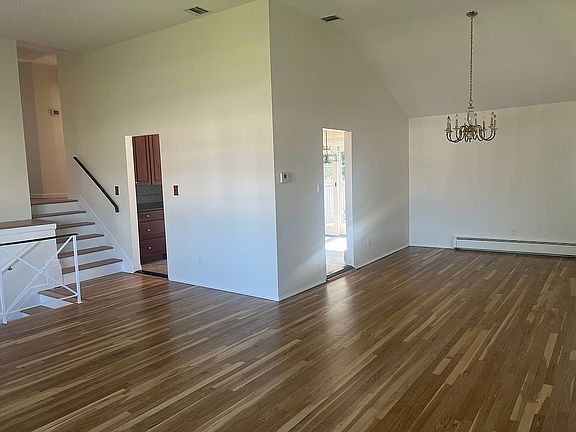 4th image of 74 Ocean Ave