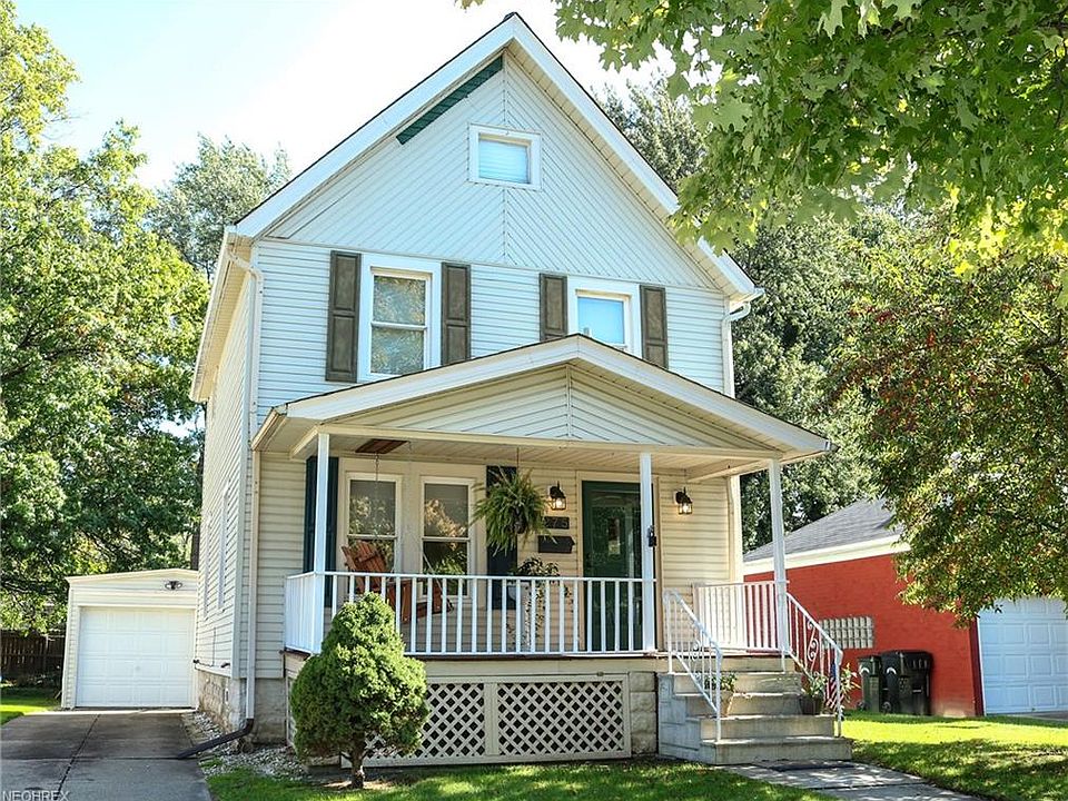 1st image of 275 Harwood St