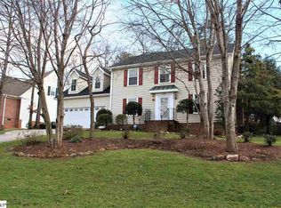 205 Golf View Ln, Greenville, SC 29609