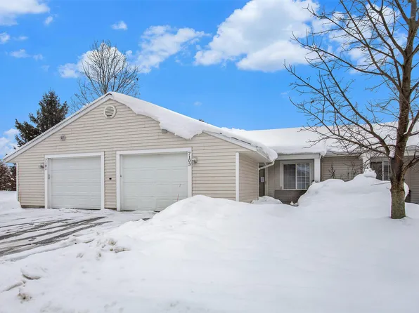 7103 E Cannon Place Dr, Rockford, MI 49341