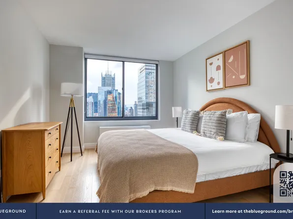 235 West 48th Street image 14 of 29