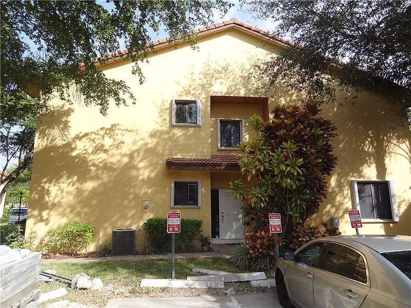 Marina Cove - 4BD/3BA Corner Townhome