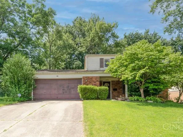 2559 Fulbourne Dr, Cincinnati, OH 45231