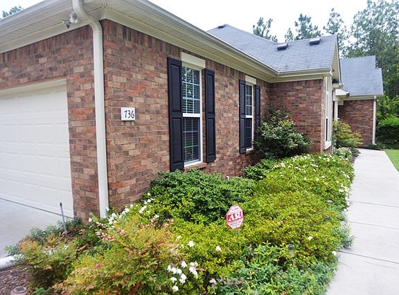 3rd image of 736 Wythe Dr