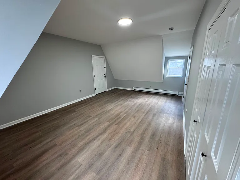 50 Halstead St #3A — Photo 4