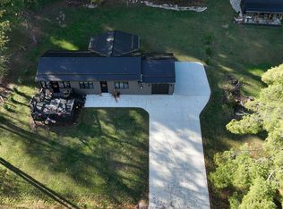 9035 N Shore Dr NE, Mineral City, OH