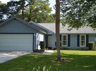 4 Bryan Wood Cir, Savannah, GA 31410