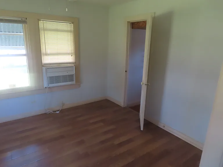 6745 S Haywood Dr — Photo 9