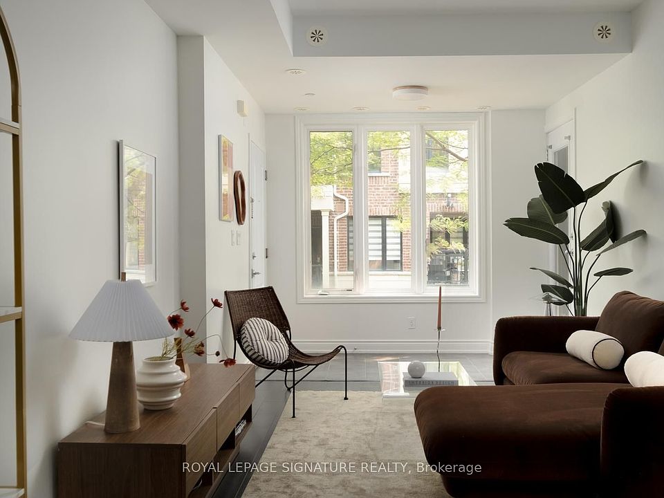1st image of 30 Carnation Ave #81