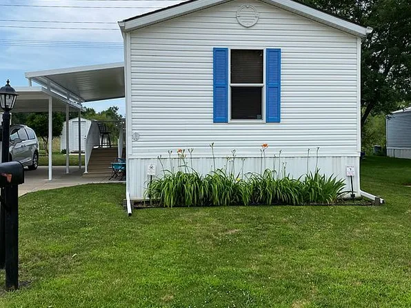 430 Duke St SW, Cedar Rapids, IA 52404