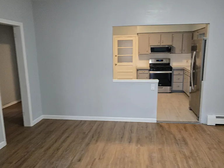 25 Curtin Ave #2 — Photo 8